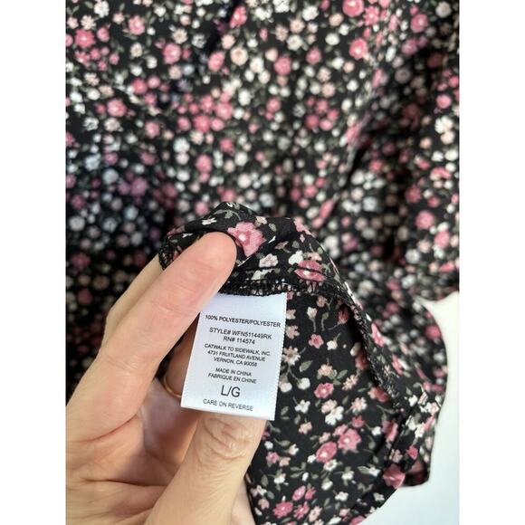 Pleione black floral blouse womens L flutter short sleeve modest career casual - Picture 5 of 5